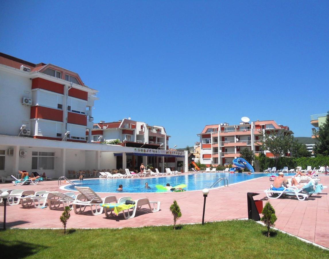 Sunny Fort Private Apartment Sunny Beach Exterior foto