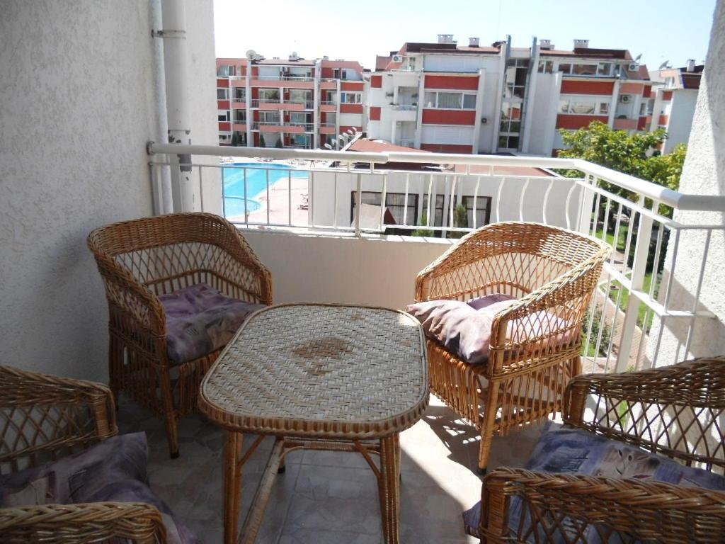 Sunny Fort Private Apartment Sunny Beach Exterior foto